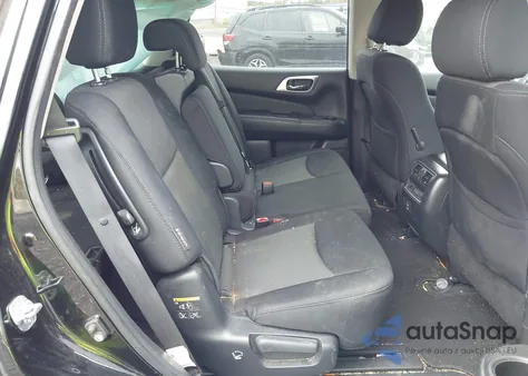 2018 Nissan Pathfinder S z USA, uszkodzony, nr VIN 5N1DR2MM8JC626357